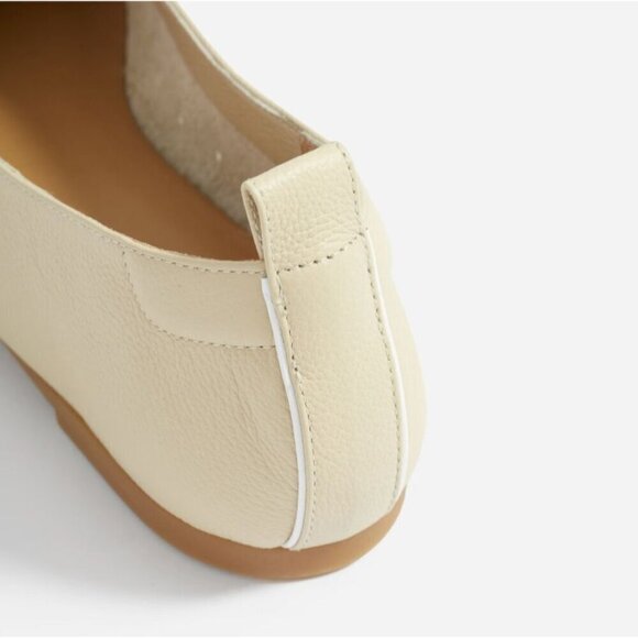 Everlane Cream Leather Flats - Picture 3 of 15